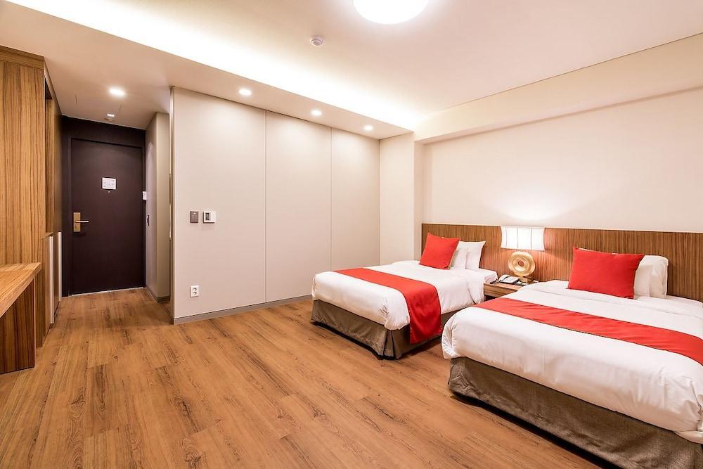 โคเรีย ทัวร์ริส โฮเต็ล Hotel ซูวอน ภายนอก รูปภาพ