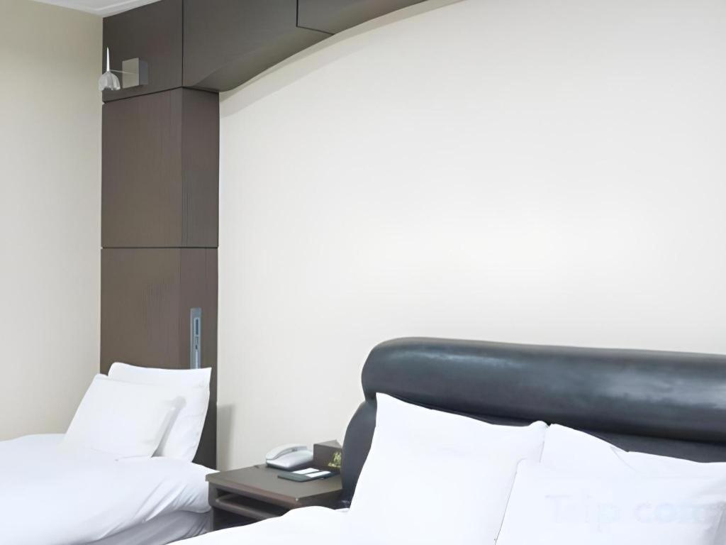 โคเรีย ทัวร์ริส โฮเต็ล Hotel ซูวอน ภายนอก รูปภาพ